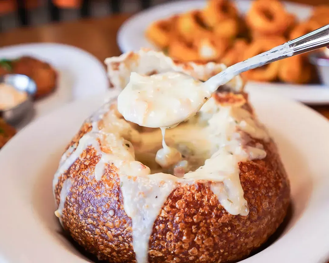 bread bowl of clam chowder 